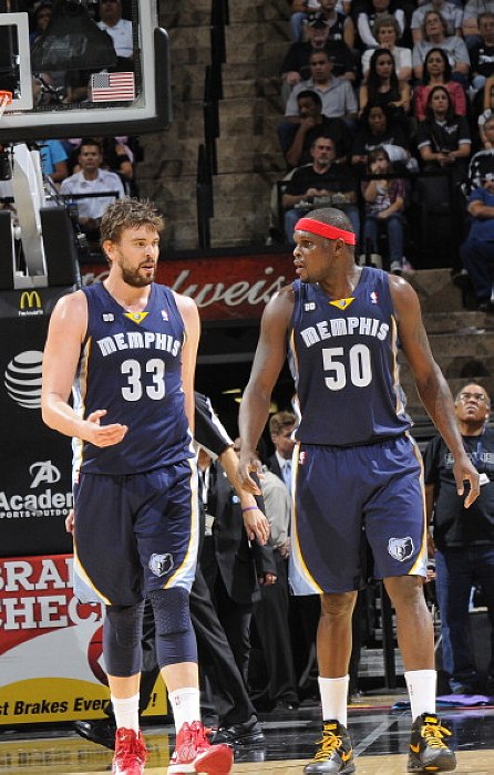 以半空间创 以半空间创